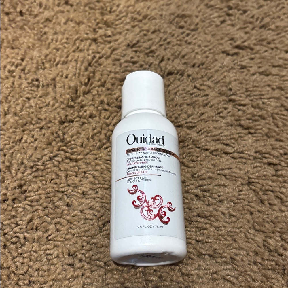 Ouidad Advanced Climate Control Shampoo 2.5 oz
Brand New
